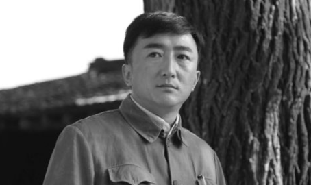 演员刘伯勋去世,41岁演员刘伯勋因心梗离世,留下爱妻幼子
